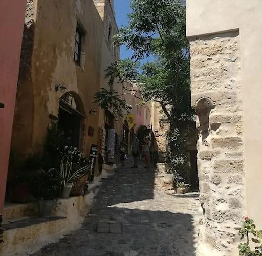 Сasa de vacaciones κyma Mansion In Monemvasía