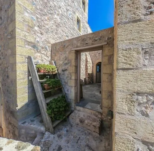 κyma Mansion In