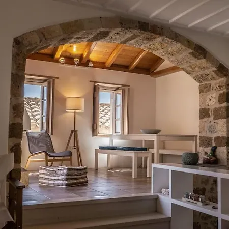 Holiday home κyma Mansion In
